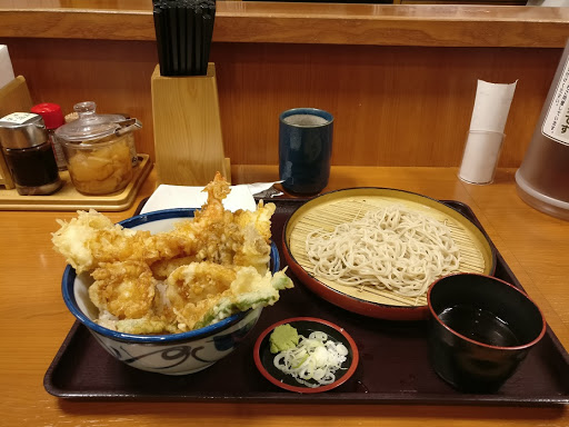 Tempura Soba a Tokyo: Tendon Tenya Akasaka Mitsuke Restaurant